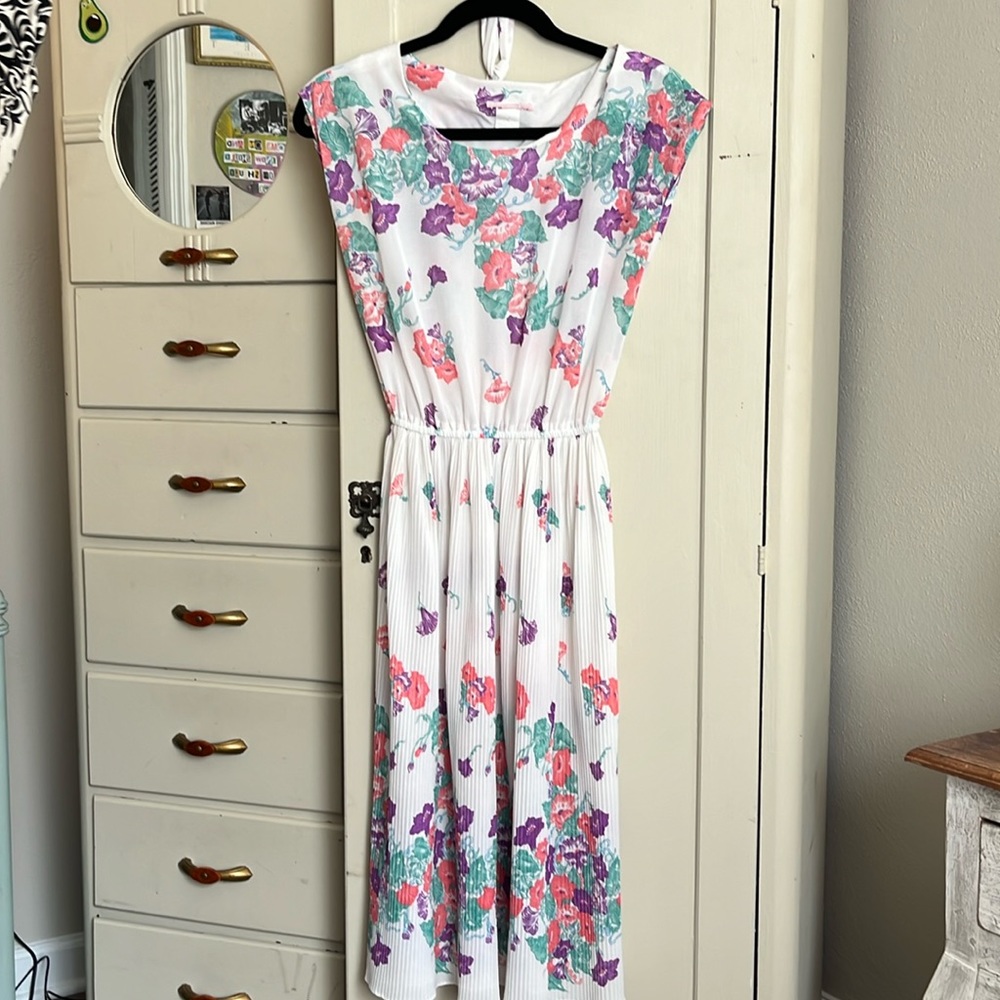 White flower dress